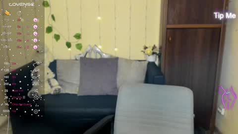 Jenya online show from January 2025 06:44:01 PM