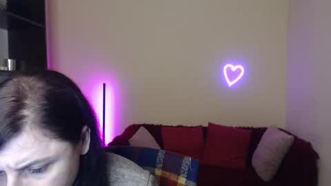 Snapshot of muse_kity_jeneva chatting on December 2025 07:00:01 PM Jeneva online show from December 2025 07:00:01 PM