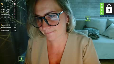 Lana online show from May 2026 06:09:01 PM