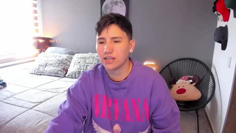 Snapshot of musicayluna chatting on March 2026 01:00:01 PM VALENTINA Luna online show from March 2026 01:00:01 PM