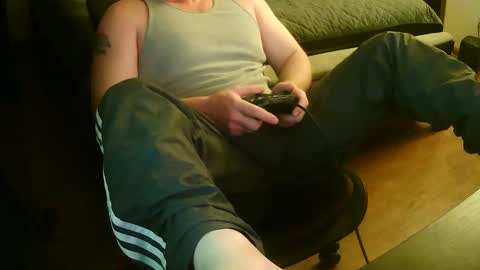 mustenjoyhead79 online show from November 2025 02:13:01 AM