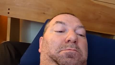 mutualmasturbatorman online show from May 2026 02:35:02 PM