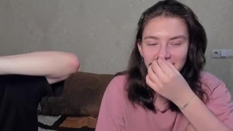 Snapshot of muuur_fam chatting on October 2025 09:01:01 PM HEY online show from October 2025 09:01:01 PM