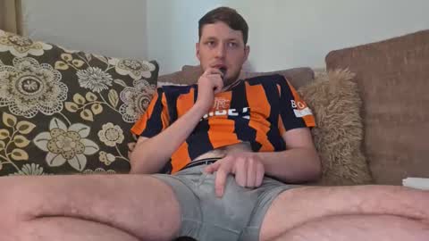 Muzzy online show from October 2025 02:12:01 PM