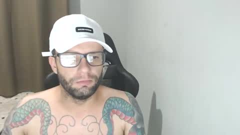 Snapshot of mwmgaara chatting on January 2025 04:55:01 AM mwmgaara online show from January 2025 04:55:01 AM