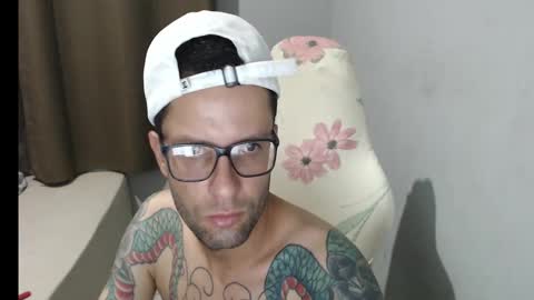 Snapshot of mwmgaara chatting on January 2025 02:47:01 AM mwmgaara online show from January 2025 02:47:01 AM