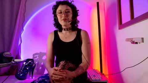 Mx. Anouk Divine online show from February 2026 04:38:02 AM