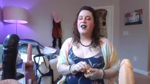 Snapshot of mxsissycharlotte chatting on December 2024 04:06:01 PM Mx Charlotte online show from December 2024 04:06:01 PM