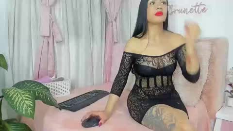Snapshot of my_brunetteee chatting on February 2025 01:34:02 AM my_brunetteee online show from February 2025 01:34:02 AM