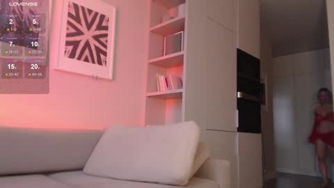 Hannah  welcome  online show from December 2024 12:08:02 PM