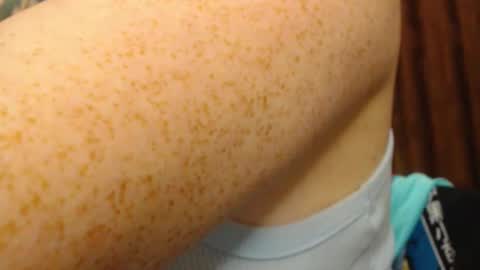     sara      i know you love me xoxox     online show from January 2026 06:18:02 AM