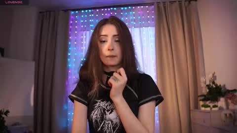 Snapshot of my_little_molly chatting on December 2025 12:11:02 PM Molly online show from December 2025 12:11:02 PM