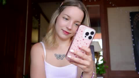  MIA  I will be here Monday Wednesday Thursday Saturday online show from April 2026 04:39:01 AM