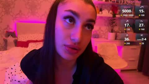 Naomi online show from June 2026 09:57:01 PM