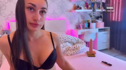 Naomi online show from July 2026 03:16:02 PM