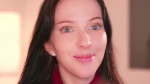 STELLA online show from November 2025 01:42:02 PM