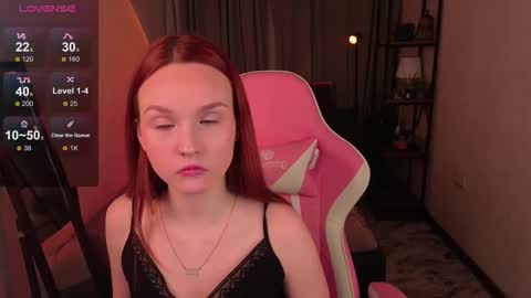 Mia online show from February 2026 09:35:02 PM