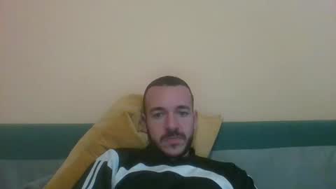 seansyee1993 online show from October 2025 10:23:02 AM