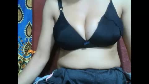 Snapshot of myaldiah chatting on October 2025 02:46:02 AM myaldiah online show from October 2025 02:46:02 AM