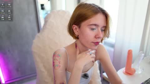 Lana online show from April 2026 07:17:02 AM