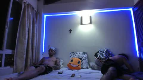 Snapshot of mybmx chatting on September 2025 01:09:01 AM JUAN TORRES CREATURE online show from September 2025 01:09:01 AM