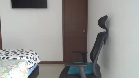 mary and charlie online show from November 2025 03:08:02 PM