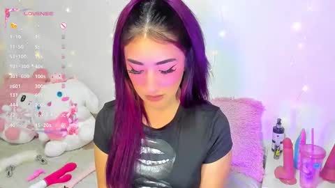 Snapshot of myeong_ chatting on October 2025 10:18:02 PM online show from October 2025 10:18:02 PM