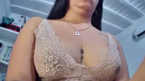 Snapshot of myhoney_hot chatting on January 2025 02:08:02 AM myhoney_hot online show from January 2025 02:08:02 AM
