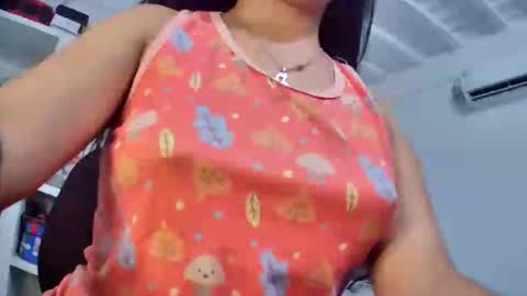 Snapshot of myhoney_hot chatting on January 2025 01:22:02 PM myhoney_hot online show from January 2025 01:22:02 PM