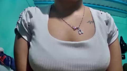 Snapshot of myhoney_hot chatting on November 2025 12:33:02 PM myhoney_hot online show from November 2025 12:33:02 PM