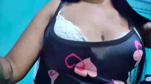 Snapshot of myhoney_hot chatting on November 2025 12:52:01 PM myhoney_hot online show from November 2025 12:52:01 PM