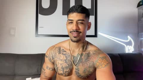 Myke esthetic online show from September 2025 11:17:02 PM