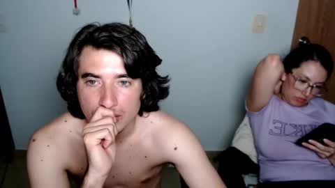 Snapshot of myke_xxx chatting on March 2026 01:31:02 AM mike online show from March 2026 01:31:02 AM