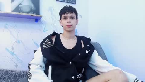 Snapshot of mykelcano chatting on November 2025 12:38:01 PM Mykel online show from November 2025 12:38:01 PM