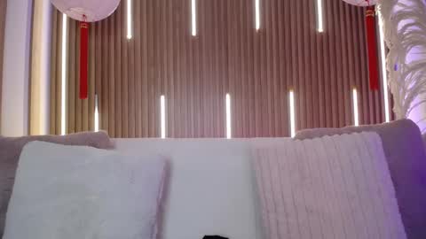 Snapshot of myladreams_ chatting on February 2026 03:00:02 AM Myla online show from February 2026 03:00:02 AM