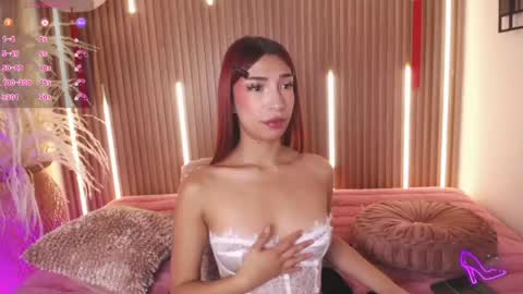 Snapshot of myladreams_ chatting on April 2026 03:29:02 AM Myla online show from April 2026 03:29:02 AM