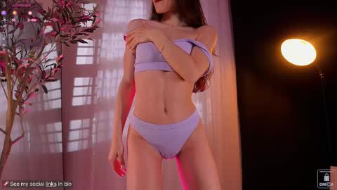 Snapshot of myliss chatting on February 2025 03:37:01 AM Liss Next stream December1 online show from February 2025 03:37:01 AM