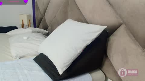 camila online show from December 2024 01:28:01 PM