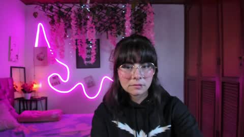 helen online show from December 2024 09:51:01 PM