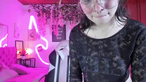 helen online show from December 2024 02:42:01 AM