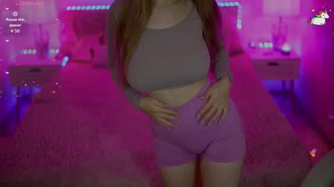 mylolasky online show from October 2025 10:47:01 AM