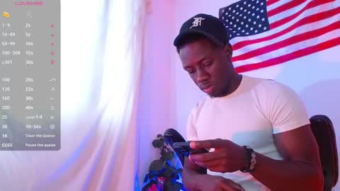 Snapshot of mylowallacee chatting on October 2025 07:24:01 PM Mylo Wallace online show from October 2025 07:24:01 PM