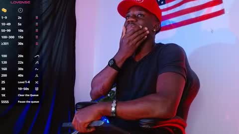 Snapshot of mylowallacee chatting on October 2025 07:36:02 PM Mylo Wallace online show from October 2025 07:36:02 PM