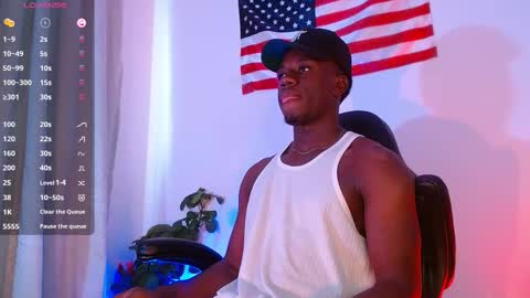 Snapshot of mylowallacee chatting on October 2025 07:26:01 PM Mylo Wallace online show from October 2025 07:26:01 PM