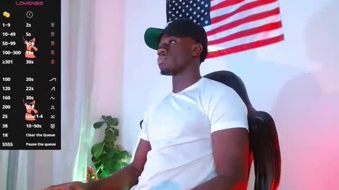 Snapshot of mylowallacee chatting on November 2025 02:22:02 AM Mylo Wallace online show from November 2025 02:22:02 AM