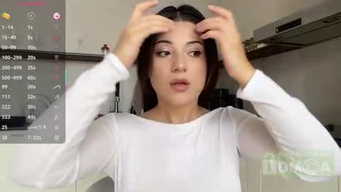 hey its Mel online show from June 2026 12:15:02 PM