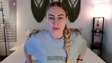 Snapshot of mymilf1988 chatting on March 2026 10:37:02 AM Alice online show from March 2026 10:37:02 AM