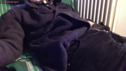 Snapshot of mynakedbeach chatting on February 2025 09:58:02 AM Bi sexy guy lovense hush is on private is open or password show tip if you like. online show from February 2025 09:58:02 AM