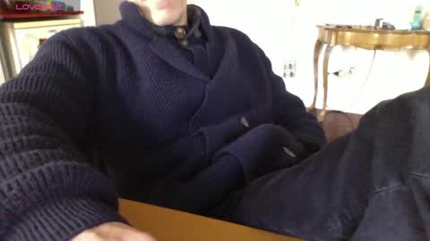 Snapshot of mynakedbeach chatting on February 2025 07:22:01 AM Bi sexy guy lovense hush is on private is open or password show tip if you like. online show from February 2025 07:22:01 AM