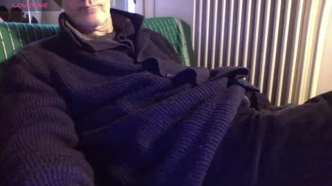 Snapshot of mynakedbeach chatting on February 2025 12:24:01 PM Bi sexy guy lovense hush is on private is open or password show tip if you like. online show from February 2025 12:24:01 PM